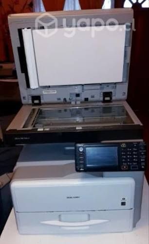 Fotocopiadora multifuncional mp 301