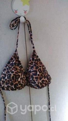 Parte superior traje de baño