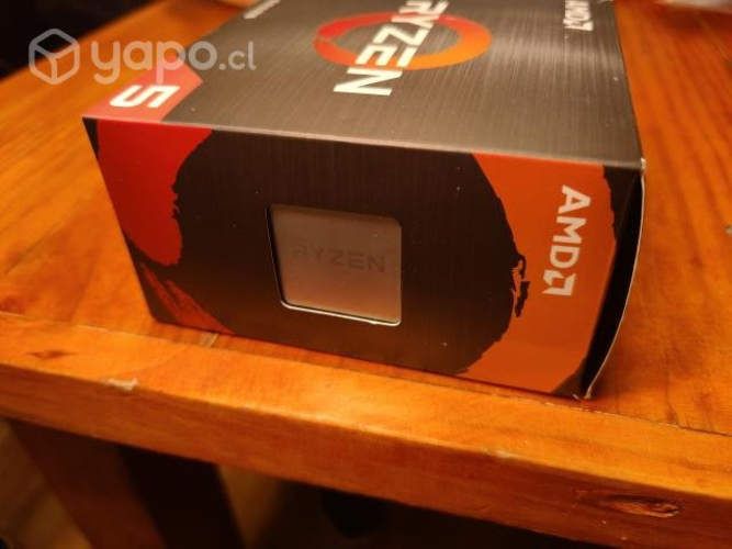 Procesador AMD Ryzen 3 2600 AM4 1 año de uso