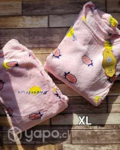 Pijama mujer nuevo y calentito talla XL