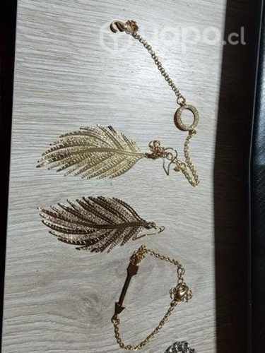 Collares, aros, anillos