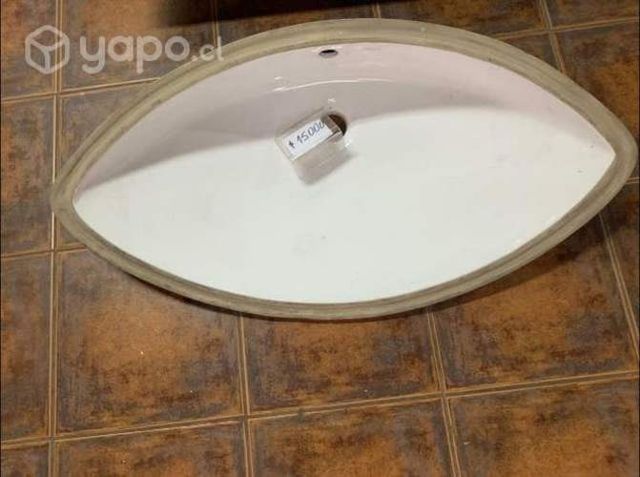 Vanitorio bajo cubierta