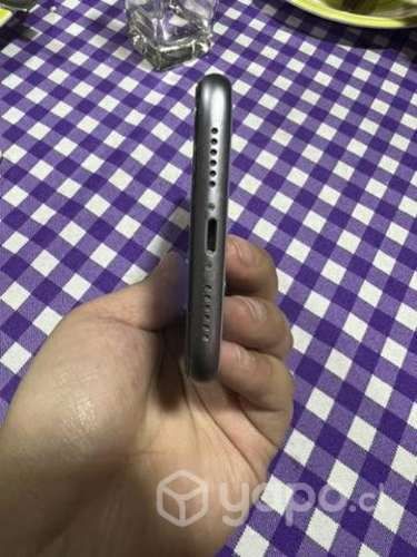 IPhone 11 Morado 128Gb