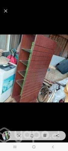 Muebla para vasos o adornos