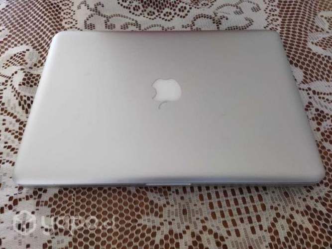 MacBook Pro 13" SIN CARGADOR