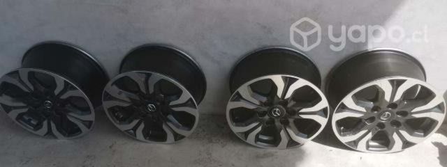 Juego de llantas mazda bt50 año 2018