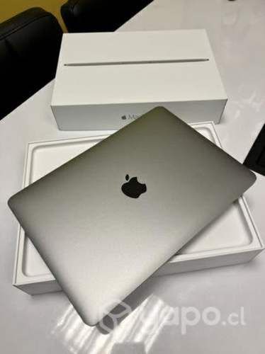 MacBook retina 12 un año de garantía