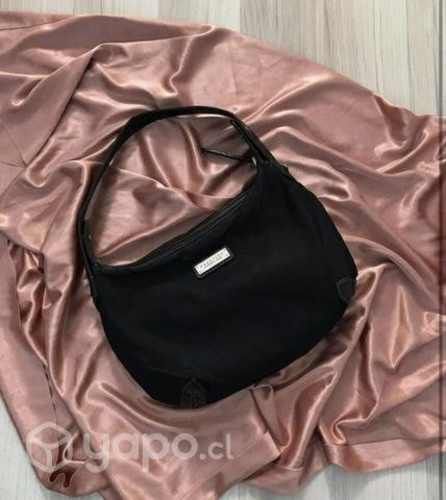 Cartera negra reaction