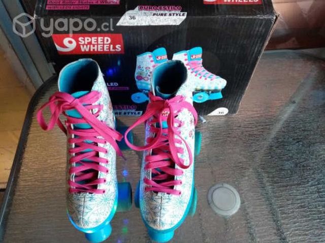 Patín bota 4 ruedas con luces led