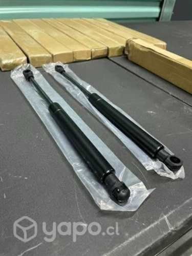 BMW Z4 E85 amortiguadores maletero