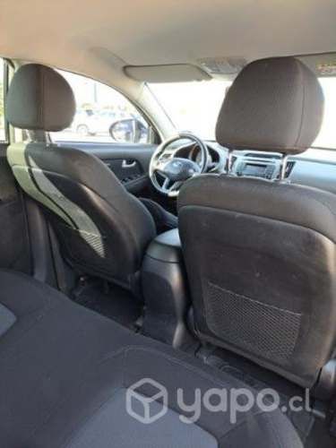 Kia sportage 2.0 LX bencinera 2014