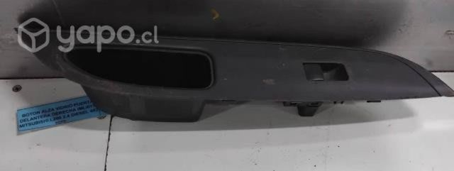 Boton Alza Vidrio Pta del der (MLI011) L200 2.4