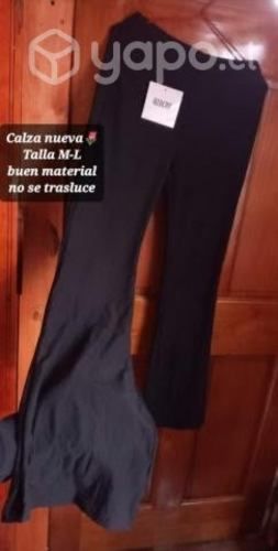 Calza flare negra talla M-L nueva con etiqueta