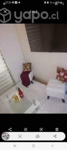 juego de sofa con banquitos y mesa