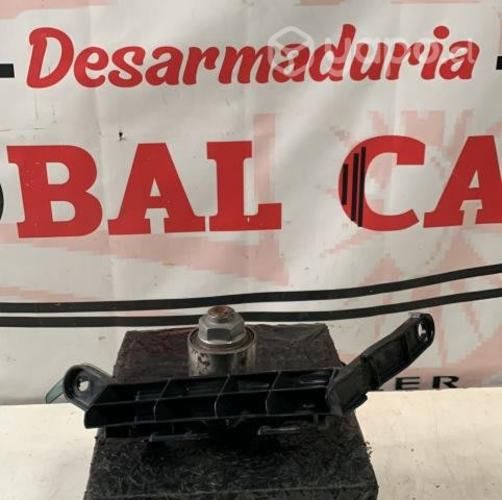 Ménsula trasera izquierda RAV 4 2.0 2021 (2)