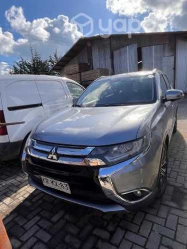 Mitsubishi outlander 2018