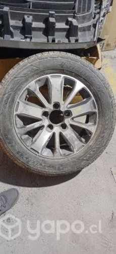 Llanta ssangyong tivoli