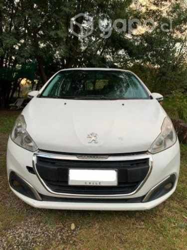 Peugeot 208 1.6 diesel año 2018