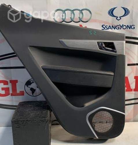 Tapiz de puestera trasero izquierdo S2 HB 1.5 2020