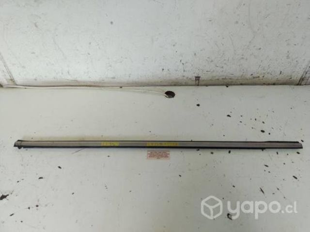 Moldura Lame Vidrio Crom del izq (FRB090) Ranger 2