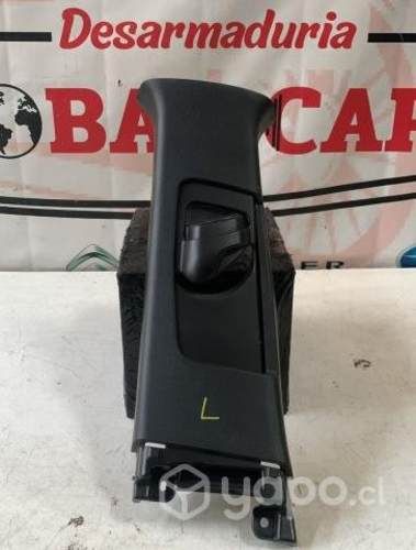 Tapiz cubre pilar superior izquierdo YARIS SPORT