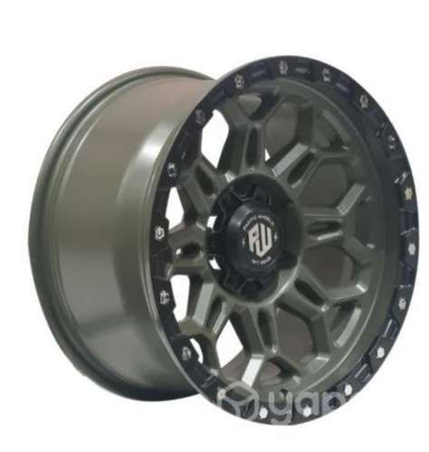 Llantas nuevas R17 6x139.7 Fox