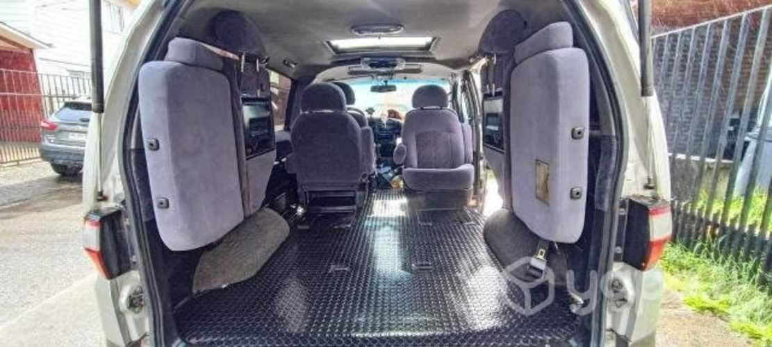 Hyundai starex 4x4 2.4cc (1999)