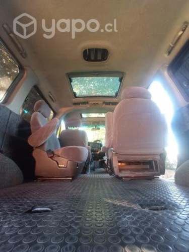 Hyundai starex 4x4 2.4cc (1999)