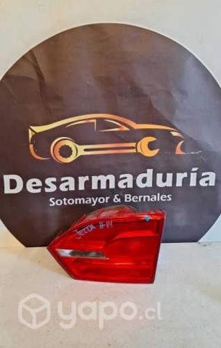 Foco Jetta 2011 a 2014 Rh 2.1