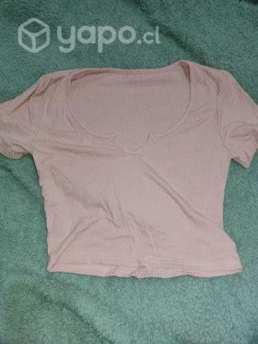 Polera rosada clara