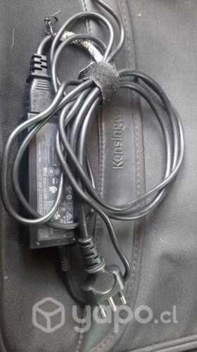 Cargador hp poco uso original