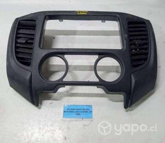 Moldura radio (MLI006) Mitsubishi L200 2.4 Diesel