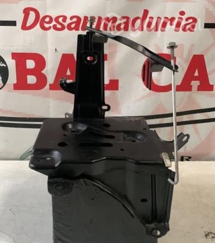 Base de bateria con seguro YARIS SPORT GLE 1.5 202