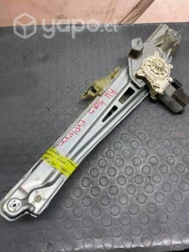 Cremallera alzavidri puerta tras der Explorer 2014