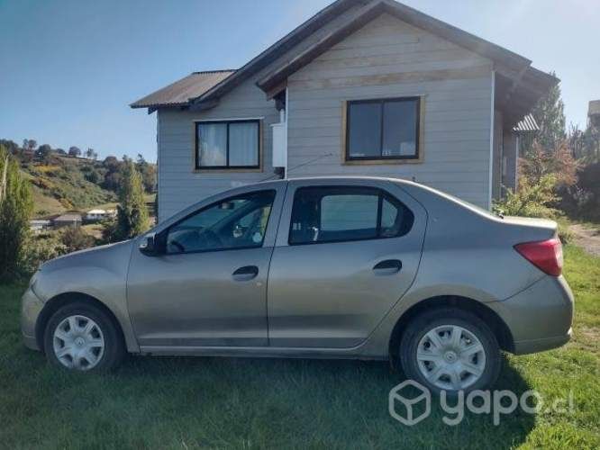 Renault Symbol 1.6 - 87.000 KM - Isla de Chiloé