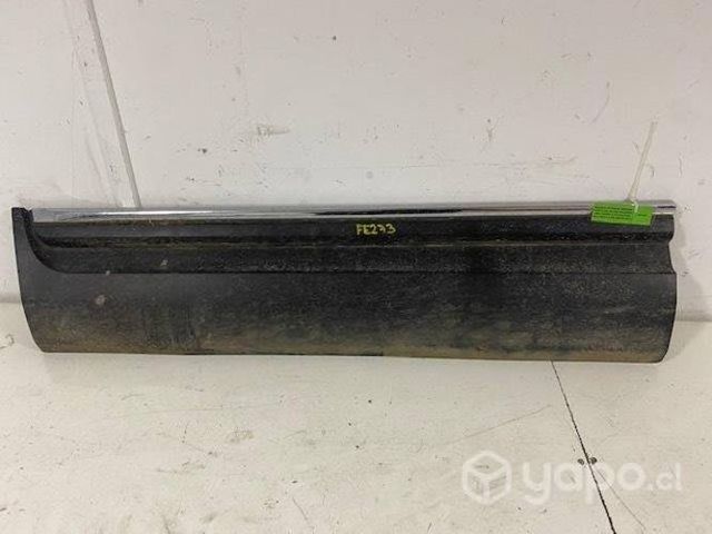 Moldura exter inf pta del izq /FE273) Explorer 3.5