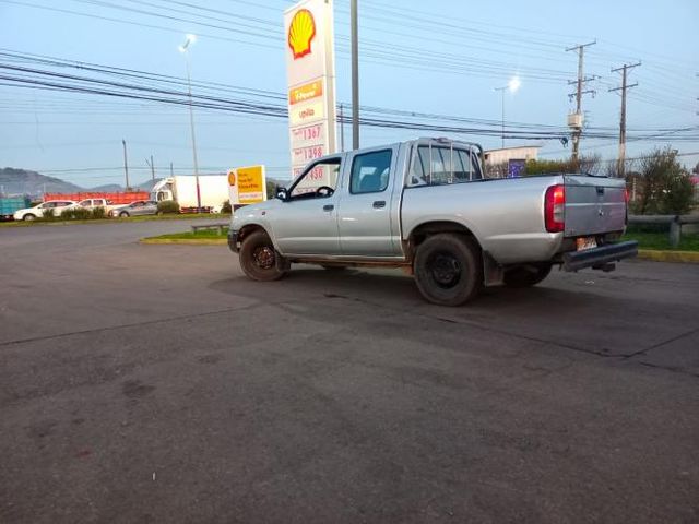 Dongfeng rich doble cabina  2012