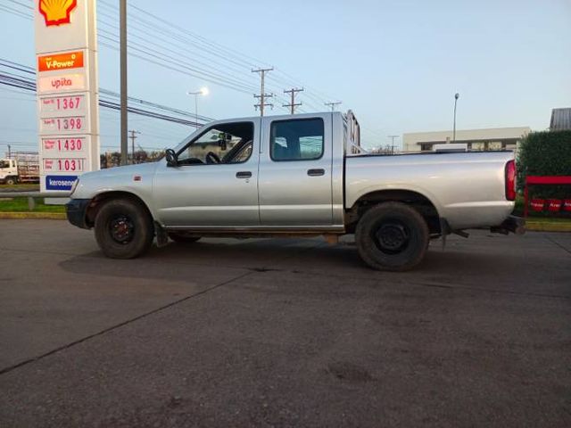 Dongfeng rich doble cabina  2012