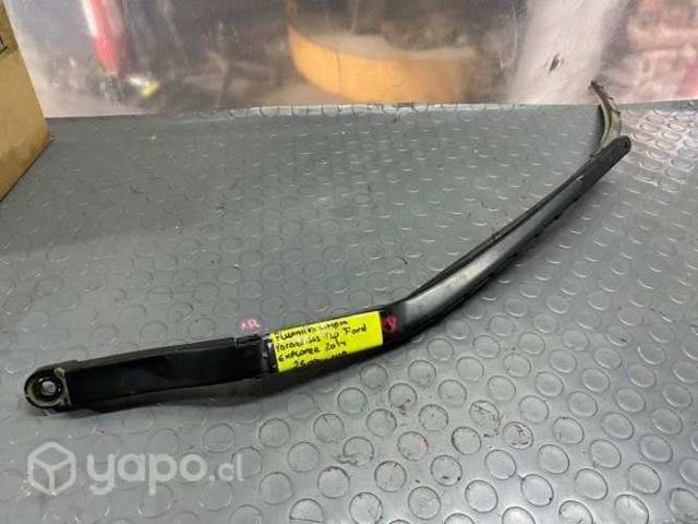 Plumilla limpia parabrisas izq Ford Explorer 2014