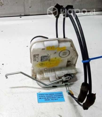 Chapa C/Cierre Central Pta tras izq (MLG108) L200