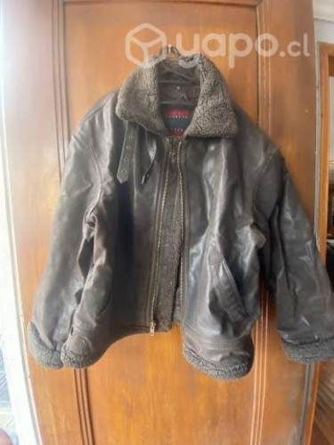 Chaqueta aviadora de cuero