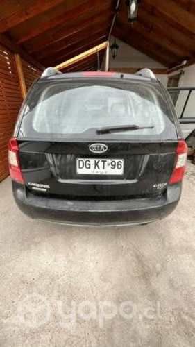 Kia carens 2011