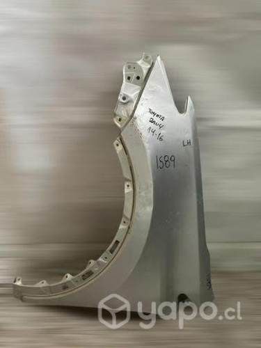 Tapabarro lh Toyota rav4