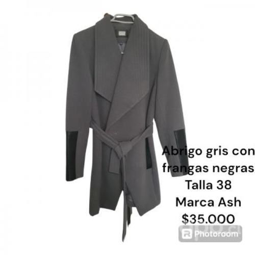 Abrigo gris forrado marca ASH