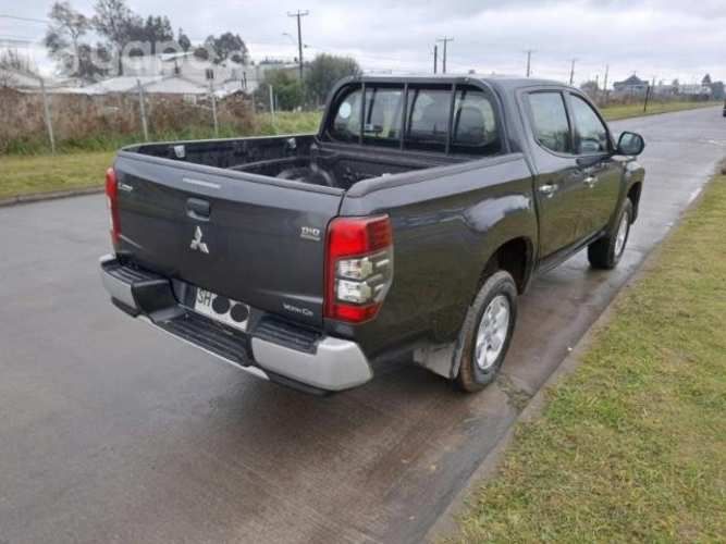 Mitsubushi l200 2023