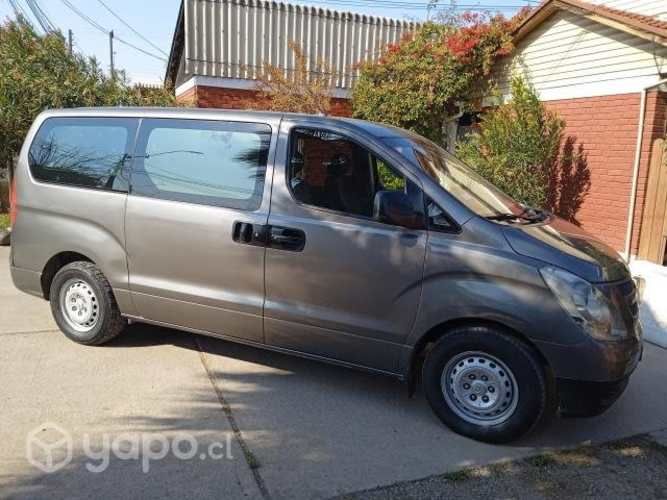 Vendo van de pasajeros Hyundai H1