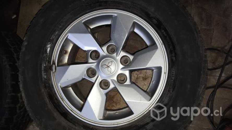 llantas Mitsubishi l200