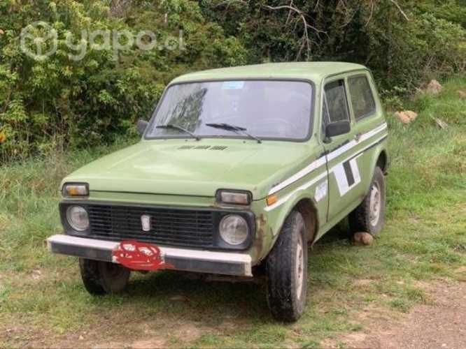 Vendo Niva 4x4 andando