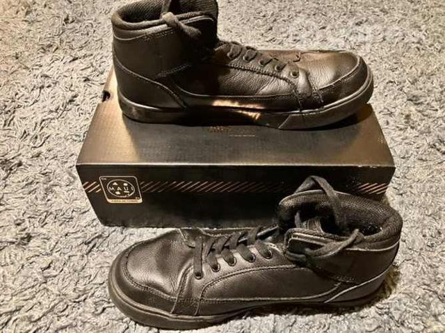 Zapatillas escolares talla 42