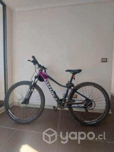 Bicicleta Aro 27.5 Aura 5 Burdeo Oxford+casco kali